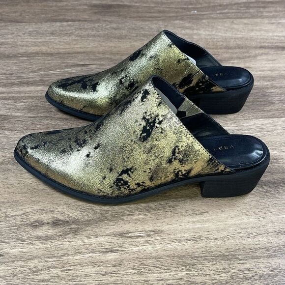 Very Volatile Women's 6 Moonstruck Mules Booties Gold Black Slip On NEW - Picture 4 of 8